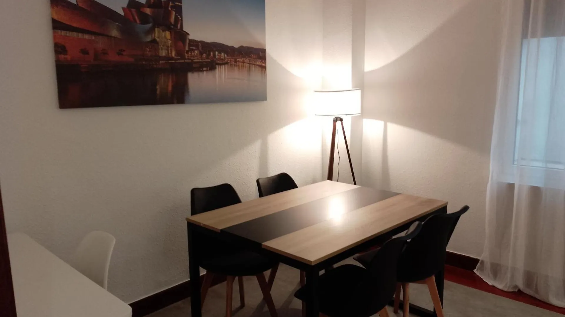 Apartment Ferienwohnung Centro De Bilbao, Amplio, Ascensor